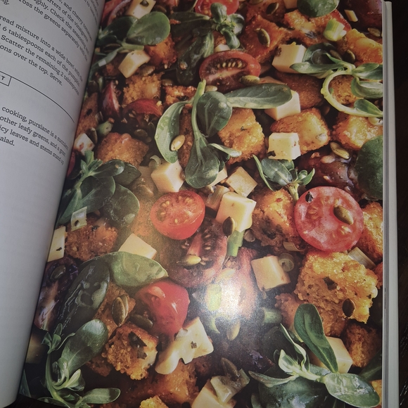 Saladish Cookbook by - Colorful Culinary Guide - Picture 3 of 5